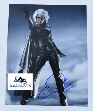 Halle Berry Autograph Signed 11x14 Photo X - Men Storm