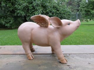 Flying.  Pig Statue Oinker Piglet Resin Garden Indoor Figurine When Pigs Fly