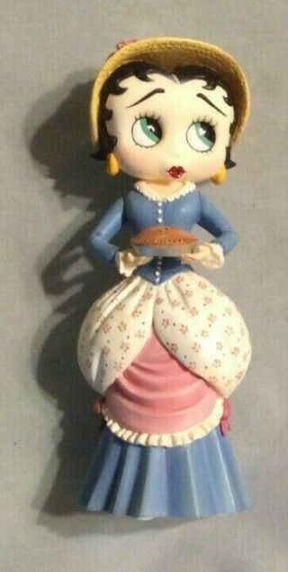 Betty Boop - Frontier Betty Collector Figurine