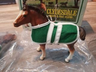 Breyer vintage 8384 gift set clydesdale mare and foal with green blankets NIB 5