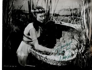 Actress Nina Foch As Princess Bithia,  Signed Vintage Studio Photo.