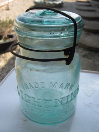 Putnam 4 Vintage Trademark Lightning Registered U.  S Blue Pint Bailed Fruit Jar