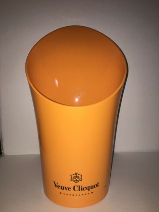Veuve Clicquot Logo Magnum Champagne Orange Plastic Ice Bucket 15 " Tall