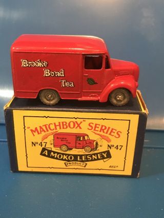 Matchbox Moko Lesney 47 1 Ton Trojan Van Brooke Bond Tea Made In England