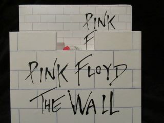 The Wall: Singles Box Set [Single] by Pink Floyd (Vinyl,  Nov - 2011,  3 Discs, . 2