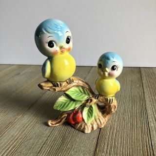 Vtg Lefton Norcrest Mother And Baby Bluebirds Cherry Tree Branch Kitsch Cute Mcm