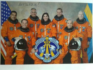 Nicole Stott Authentic Hand Signed Autograph 4x6 Photo - Nasa Astronaut Sts - 128