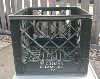 Vintage Bridgeman Creameries Dairy Milk Crate " Standard Green " 13 X 13