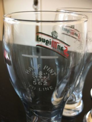 vintage San Miguel half pint crystal clear beer glass with logo 3