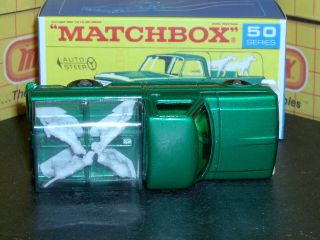 Matchbox Lesney Ford Kennel Truck 50 c1 white grille dogs SC1 VNM crafted box 8