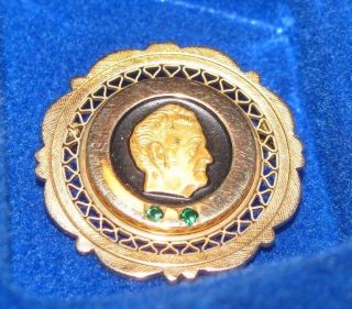 Rare John Deere Bust Cameo Broach Pin W/ 2 Emeralds 12k Gold Employee Award Jd