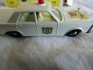 MATCHBOX FORD POLICE CAR 55 WHITE w/ RED SIREN - E - 3 BOX - CAR: C - 8.  5 BOX: P - 8 5