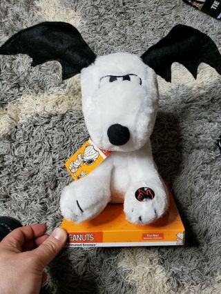 W/tags & Rare Snoopy Animated Musical Halloween Plush Doll Toy Bat Ears