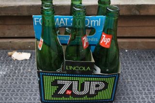 Vintage 7 - Up 7 Up 6 Pack W/ Cardboard Carrier 10 Fl Oz Green Glass Bottles