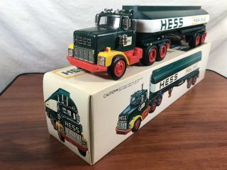 Vintage NOS 1977 HESS Toy Truck Fuel Oils Old Gas Tanker In The Box 2