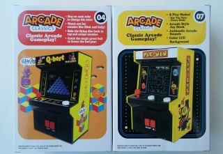 Arcade Classics 04 Q bert & 07 Pac - Man Basic Fun Bandai Namco Entertainment Inc. 2