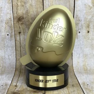 Kinder Joy Star Golden Egg Employee Service Award