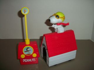 Snoopy Red Baron Flying Ace Remote Control Toy Dog House