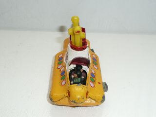 Corgi 803 Beatles Yellow Submarine 2