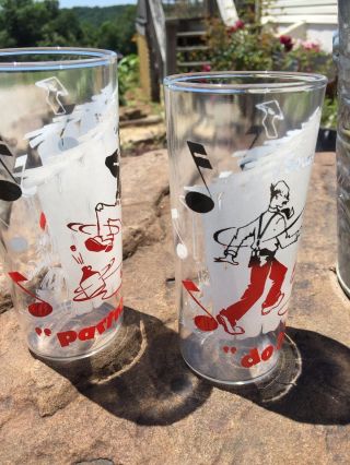 2pc Square Dance Vintage Drinking Glasses 3 Color Dancing Couple Dog Barware 3
