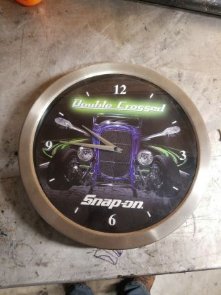 Snap - On Tools 12 " Wall Clock Snap On Tools Double Crossed Edition
