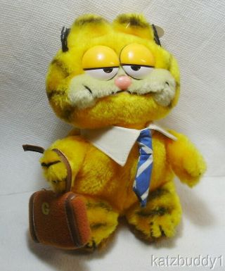 Vintage 1981 Garfield Plush Stuffed Cat Animal By Dakin With Book Bag & Tags