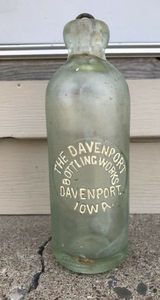 Davenport,  Iowa 1890’s The Davenport Bottling Hutchinson Blob Top Bottle