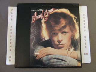 David Bowie Young Americans Lp W/ Lyric Sleeve " Fame " Cpl1 0998
