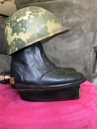 VINTAGE 1975 JIM BEAM ARMY CAMO HELMET AND COMBAT BOOTS WHISKEY BOTTLE DECANTER 3