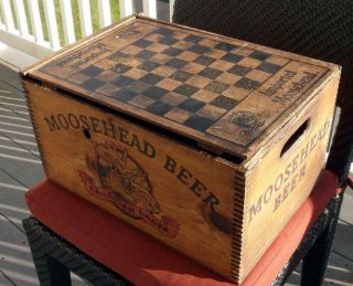 Vintage Moosehead Beer Wooden Crate Canadian Lager With Rare Chessboard Lid