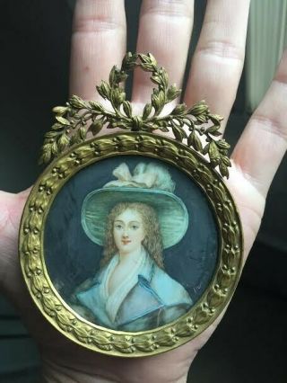 Fine antique Signed painted French portrait miniature Ornate gilt bronze frame 8