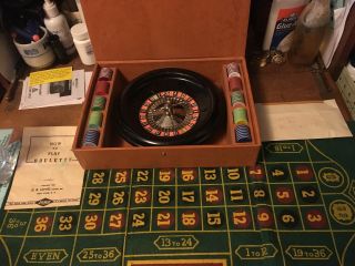 1941 Roulette Game Antique E.  S.  Lowe Gambling Game Complete With Case
