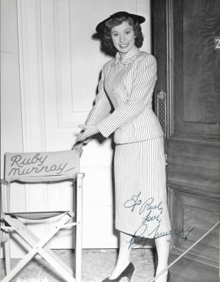 Ruby Murray On Set A Touch Of The Sun (1956) Hand - Signed 9.  5” X 7.  5” Portrait