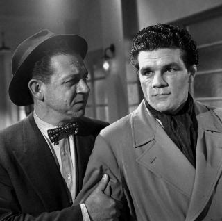 Carry On Constable Boxer Lt Hvy Weight World Champ Freddie Mills D@46 Signed Pg