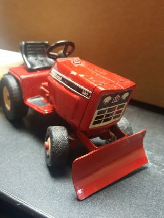 Cub Cadet Model 682 with wagon Toy Garden Tractor,  1/16 Scale 3