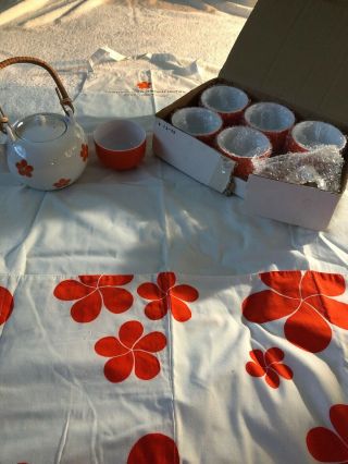 Mauna Kea Beach Hotel Big Island Hawaii Teapot/cups/apron