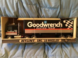 Vintage Nylint Steel 21 Inch Goodwrench Racing Team 18 - Wheeler Semi