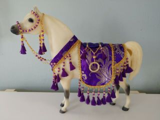 Breyer Proud Arabian Stallion,  Peter Stone Arabian Costume Purple & Gold 2