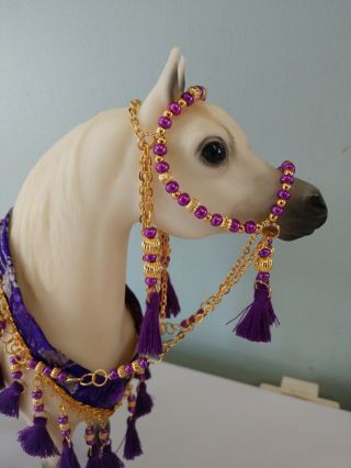 Breyer Proud Arabian Stallion,  Peter Stone Arabian Costume Purple & Gold 2 5