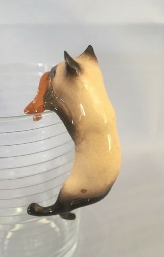 Vtg Hagen - Renaker Mini Climbing Siamese Cat w Goldfish Figurine, 4