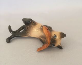 Vtg Hagen - Renaker Mini Climbing Siamese Cat w Goldfish Figurine, 6