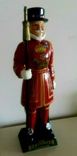 VTG The Beefeater Yeoman Figurine Decanter by Carlton Ware Handpainted Ceramic 4