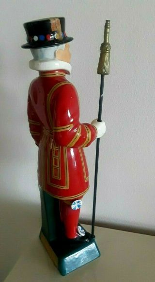 VTG The Beefeater Yeoman Figurine Decanter by Carlton Ware Handpainted Ceramic 5