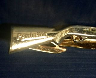 1960s Remington Rifle Tie Clip Hunting Gun Collectible Hickok Gold Silver Color