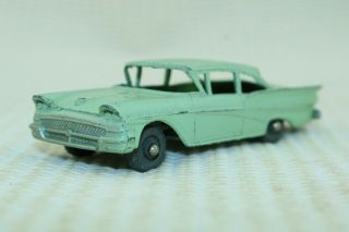 Real Types Models Ford Fairlane - Made In Canada