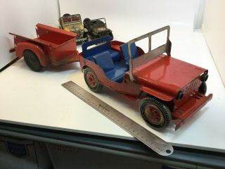 VINTAGE MARX LUMAR PRESSED STEEL WILLYS JEEP AND TRAILER RED BLUE TIN WHEELS 3