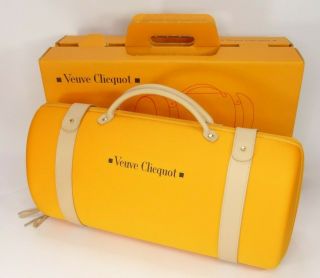 Veuve Cliquot Champagne Traveller Carrier Carry Case Two Flutes Glasses Boxed