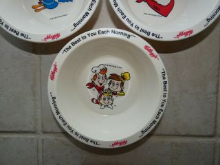 1995 Vintage Set of 3 KELLOGG ' s Cereal Bowls 