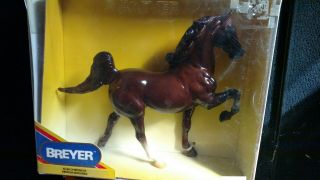 Retired Breyer Horse 904 Ch Imperator American Saddlebred Chestnut Brown