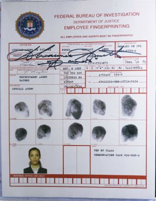 Shawnee Smith Signed " Saw Vi " Movie Prop Fbi Employee Fingerprint -